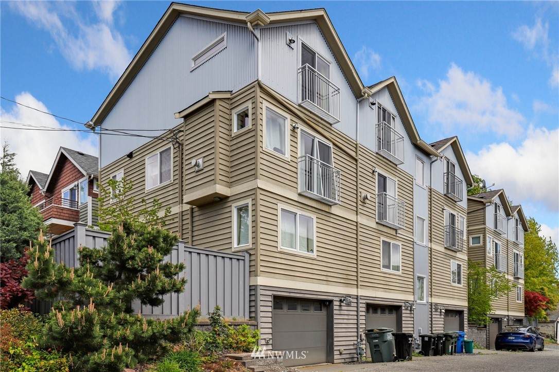1018 Taylor Avenue - Photo 1
