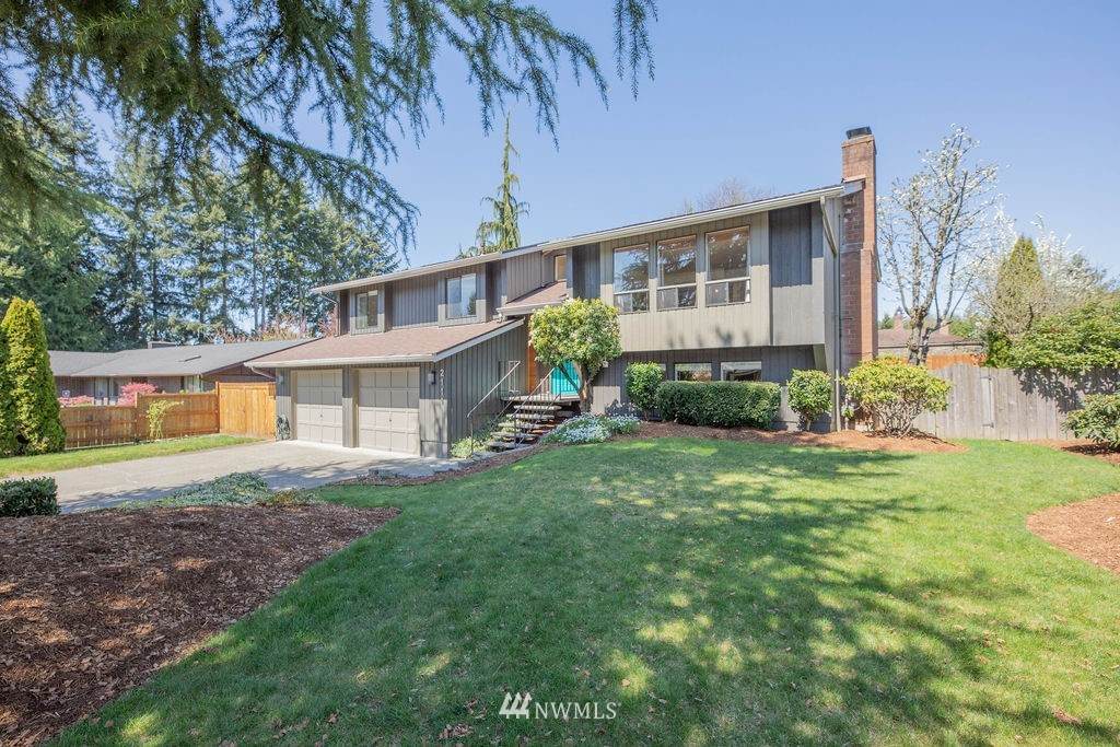 2111 104th Street - Photo 1