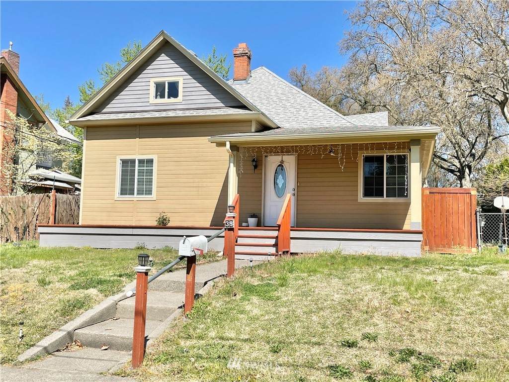 39 Walnut Street - Photo 1
