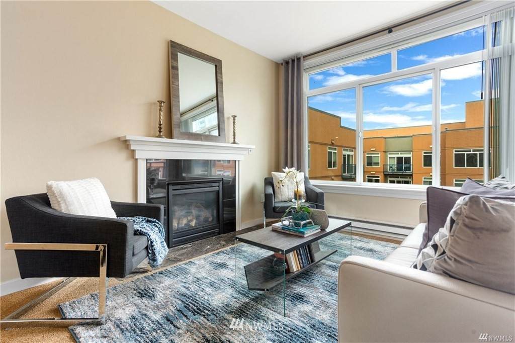 2414 1st Avenue - Photo 1