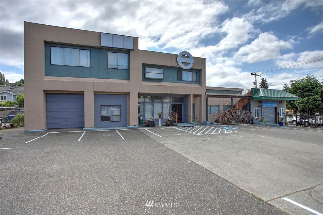 5338 15th Avenue - Photo 1
