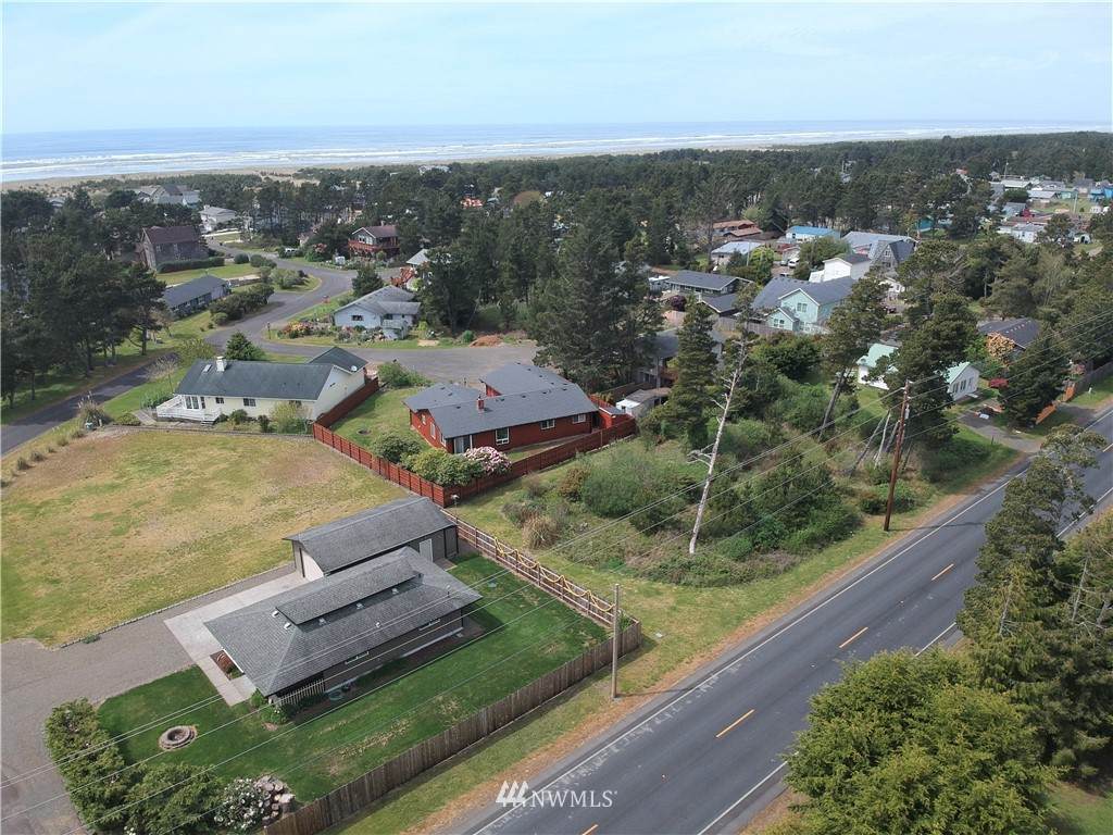 19403 Pacific Way - Photo 1