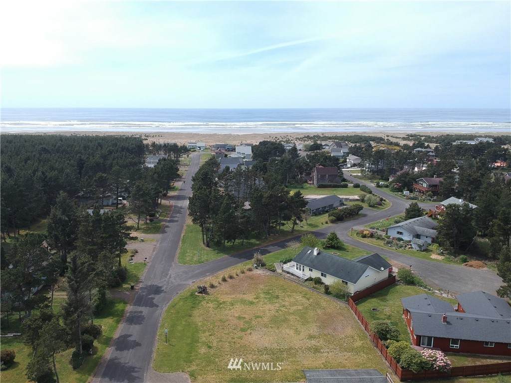 19407 Pacific Way - Photo 1