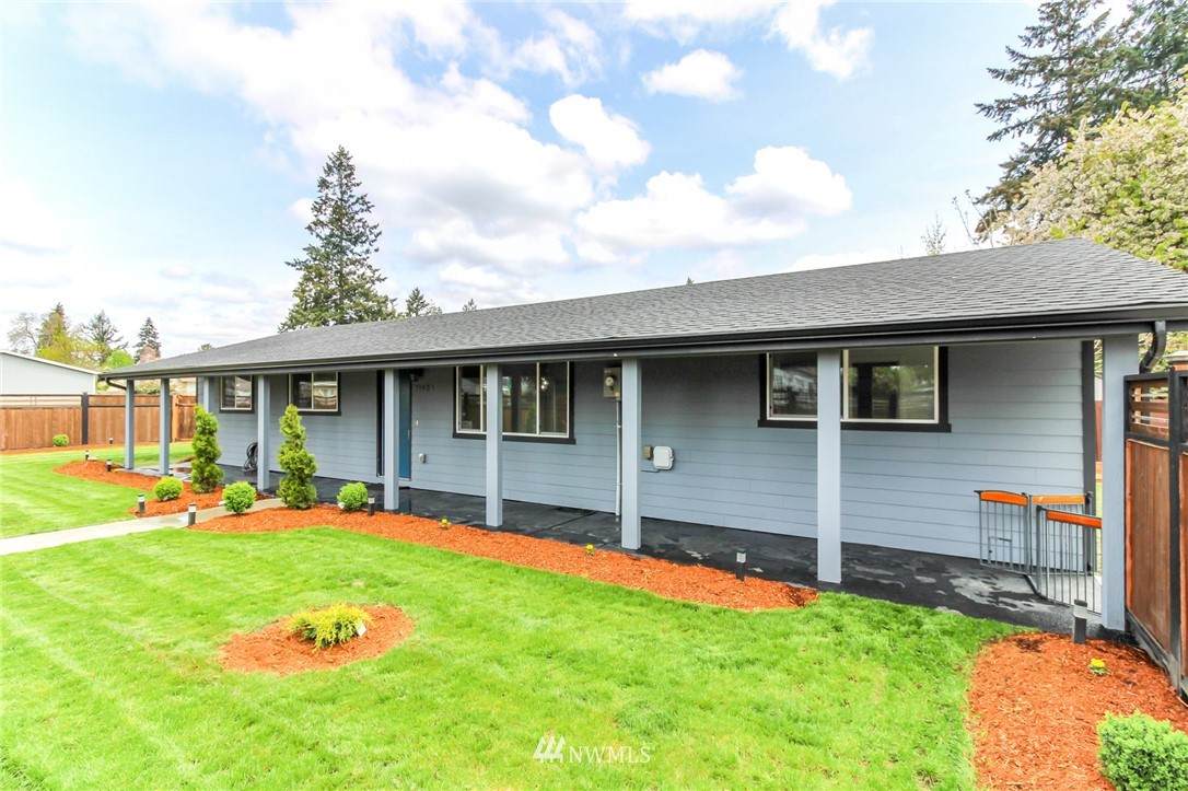 11451 10th Avenue - Photo 1