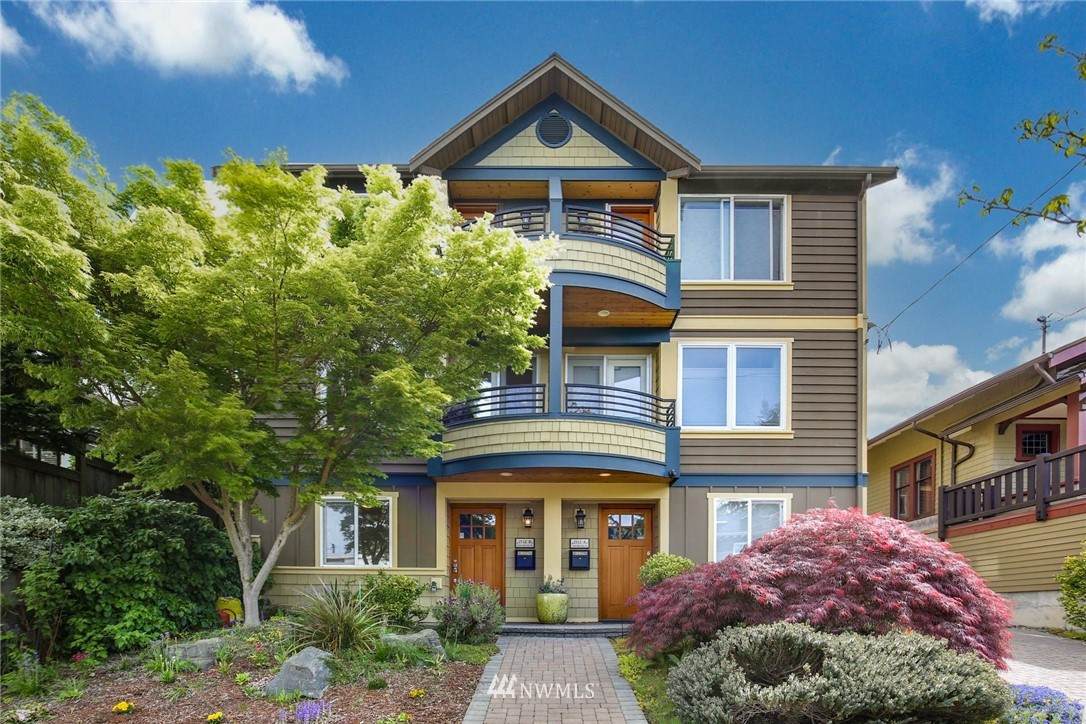 2112 Nob Hill Avenue - Photo 1