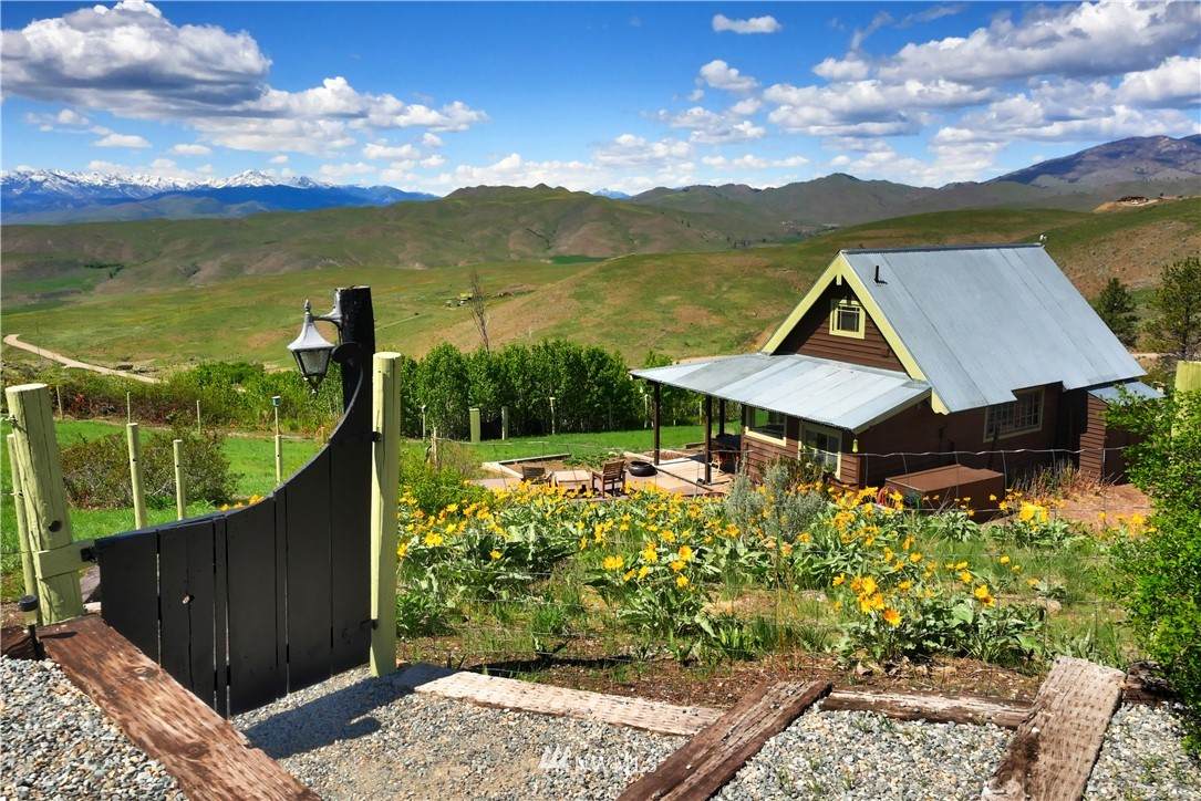 162 Finley Canyon Road - Photo 1