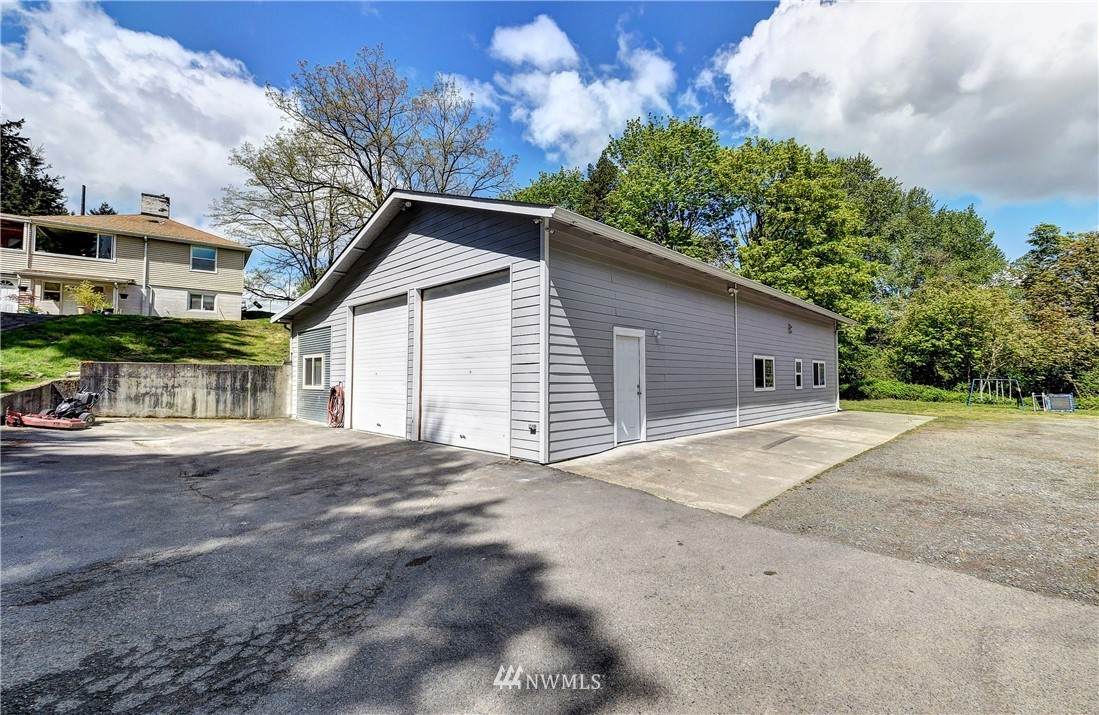 11242 5th Avenue - Photo 1
