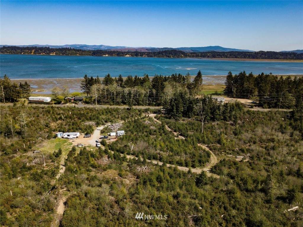 23505 Sandridge Road - Photo 1