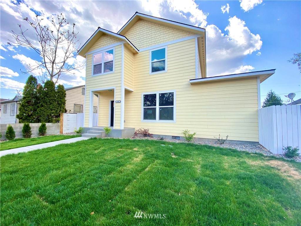 810 4th Avenue - Photo 1