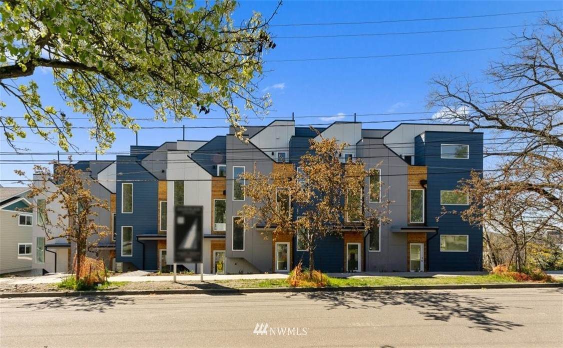 805 Davis Place - Photo 1
