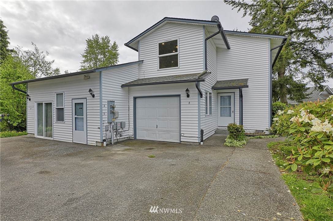 5212 Grove Street - Photo 1