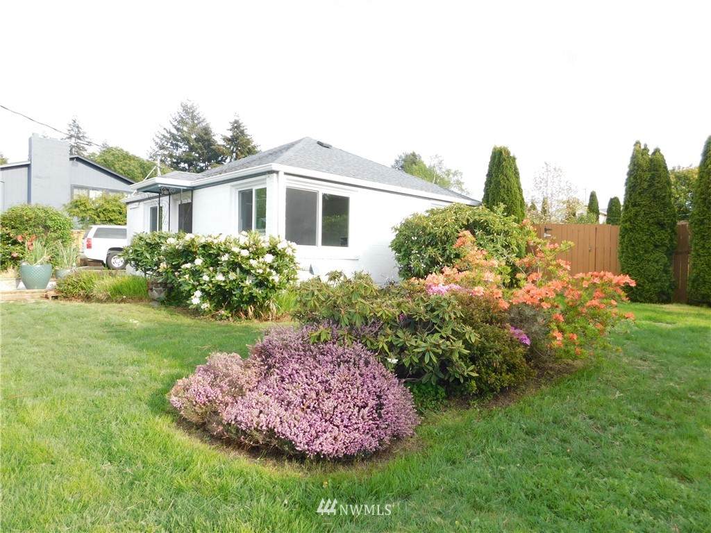 8432 18th Street - Photo 1