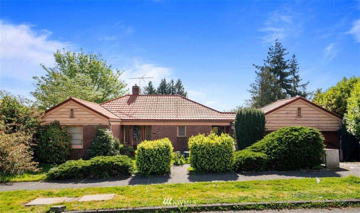 16266 39th Avenue - Photo 1