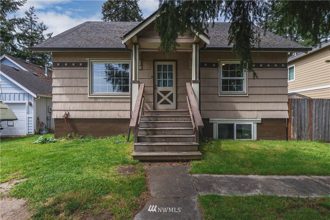 13808 C Street - Photo 1
