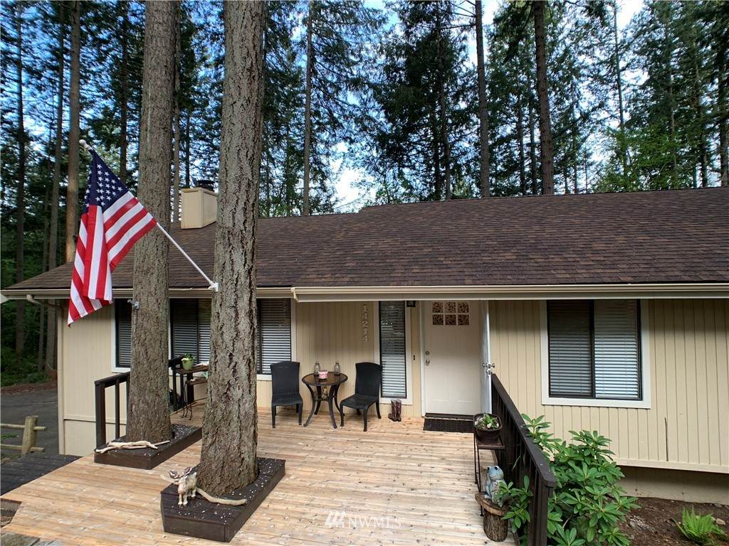 14214 57th Avenue - Photo 1