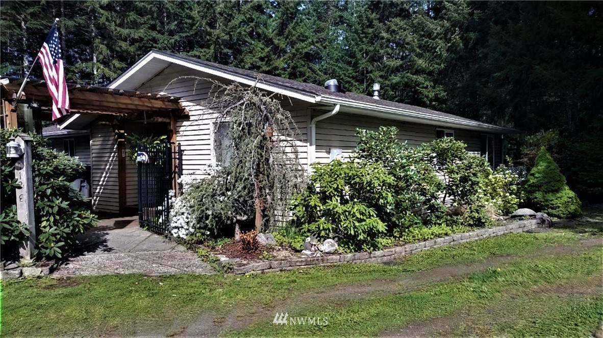 112 Pathfinders Drive - Photo 1