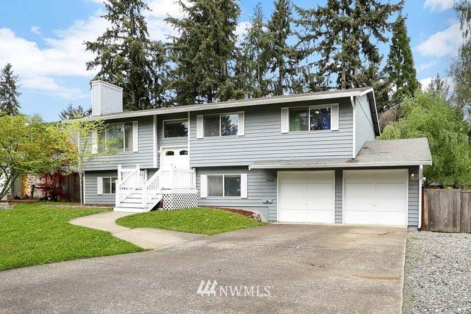 9605 165th Street Ct - Photo 1
