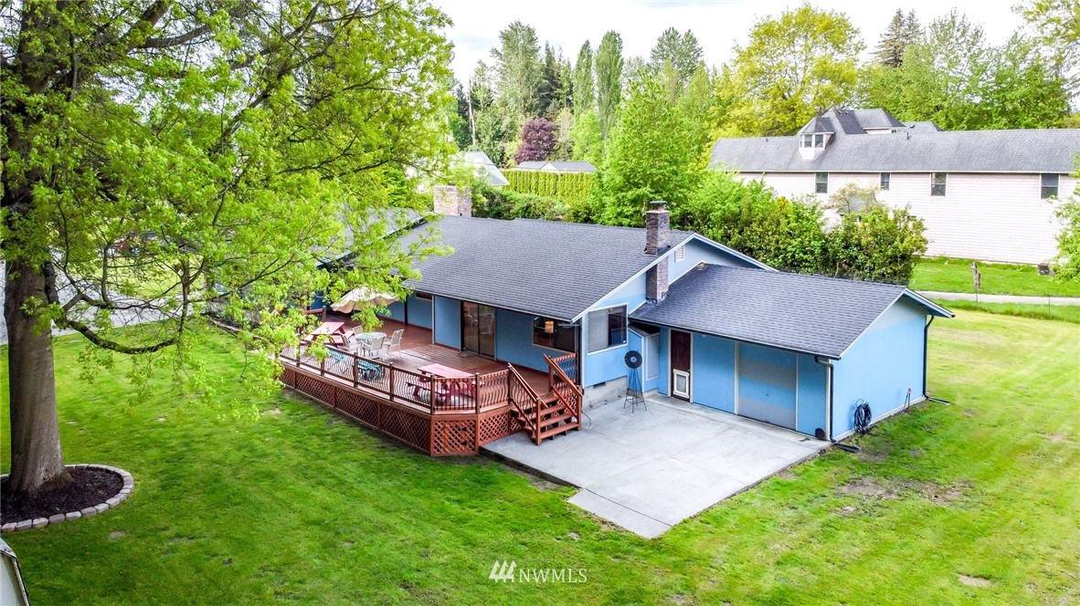 7909 48th Street - Photo 1