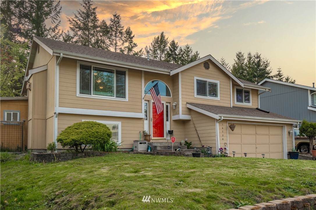 16720 10th Avenue Ct - Photo 1