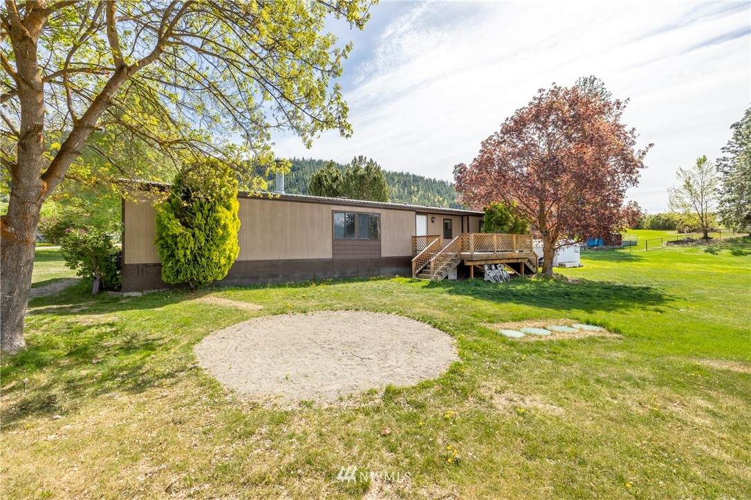 10605 Nibbelink Road - Photo 1