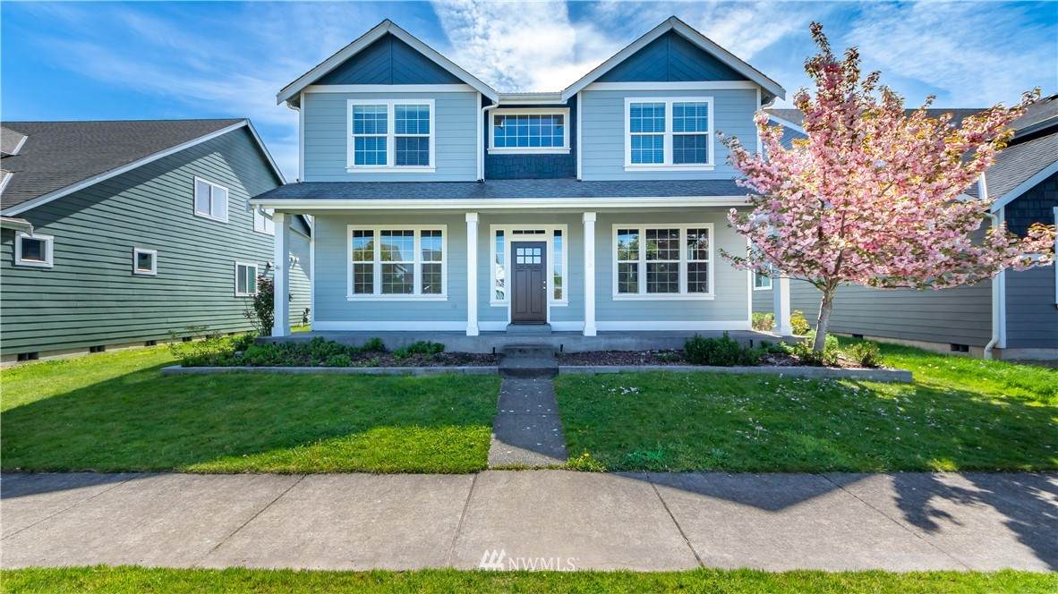 203 Hawk Ave Sw - Photo 1