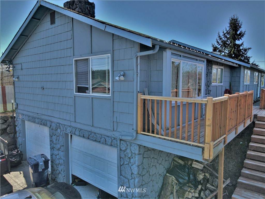 5718 12th Street - Photo 1