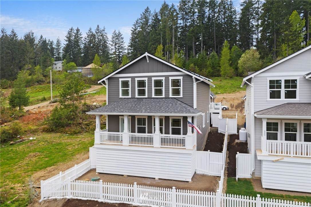 211 Blackwell Street - Photo 1