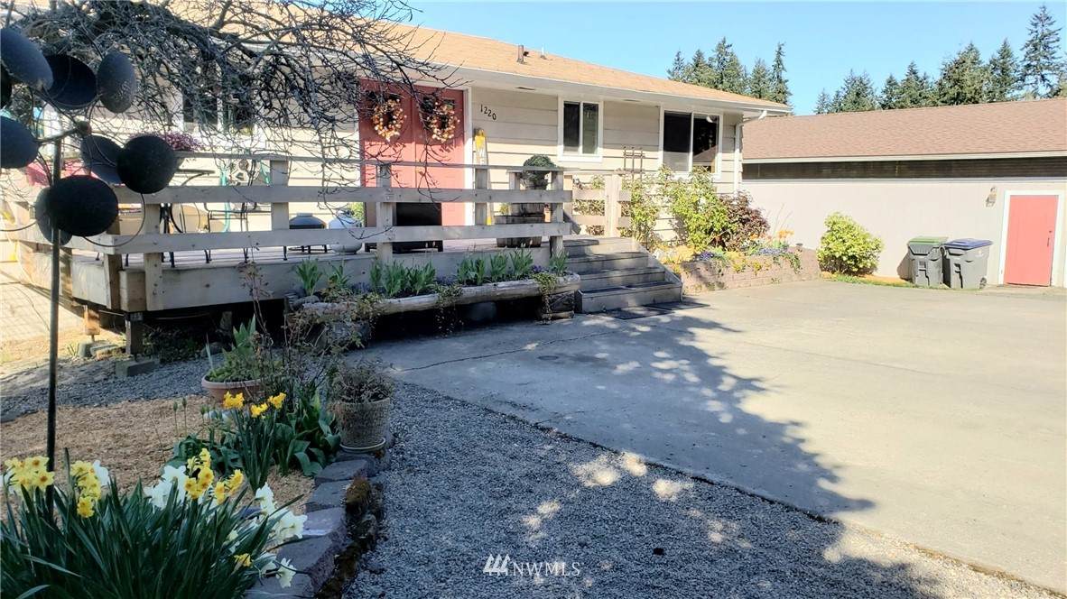 1220 Black Diamond Road - Photo 1