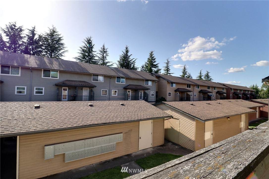 10925 208th Street - Photo 1