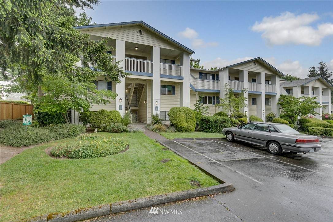 12906 8th Avenue - Photo 1