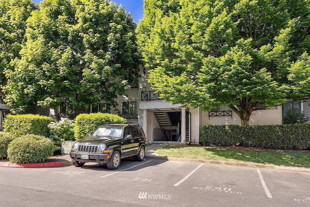 15415 35th Avenue - Photo 1