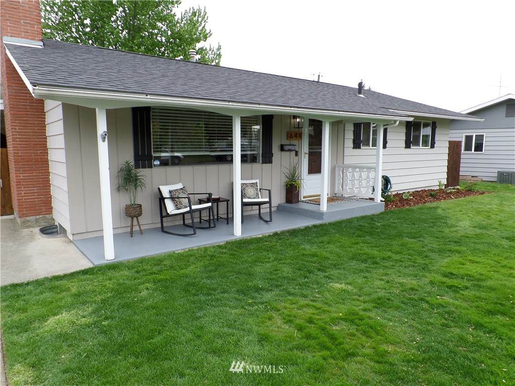 644 Canary Avenue - Photo 1