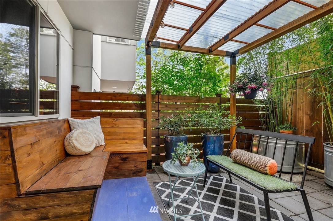 7752 Delridge Way - Photo 1