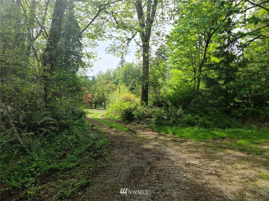 4310 134th Street - Photo 1