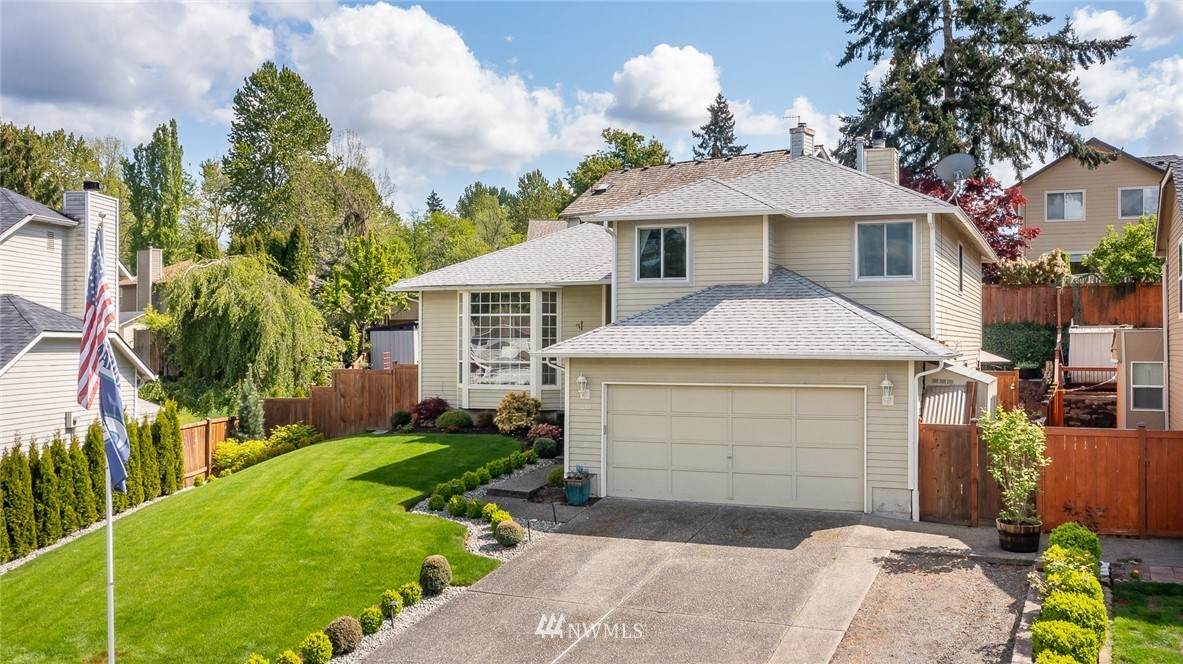 11039 270th Street - Photo 1