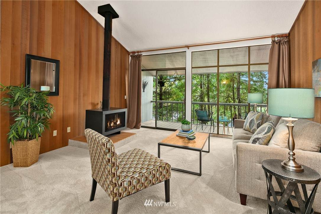 13838 60th Street - Photo 1