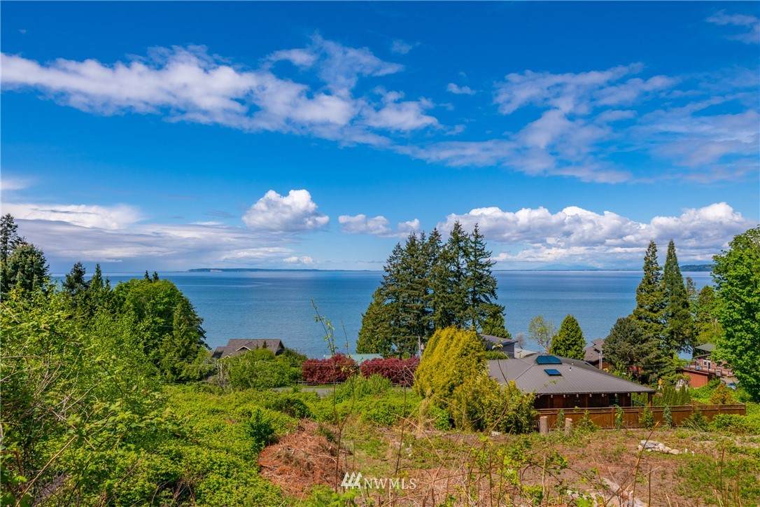 87 Semiahmoo Drive - Photo 1
