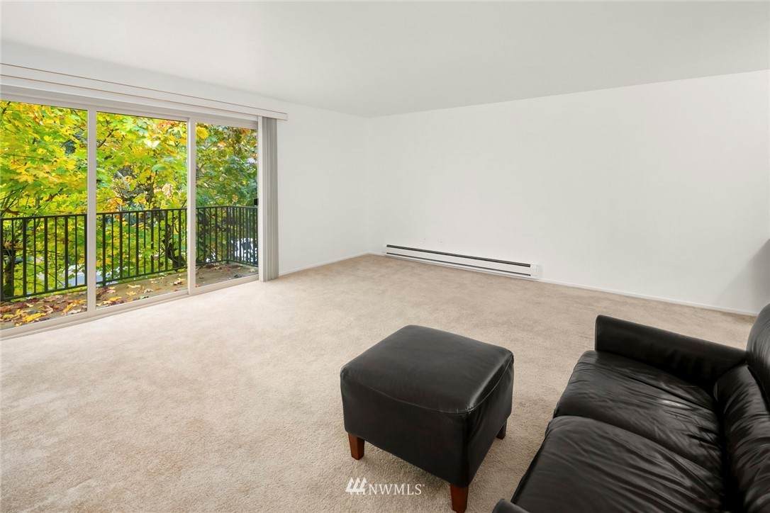 11208 68th Street - Photo 1