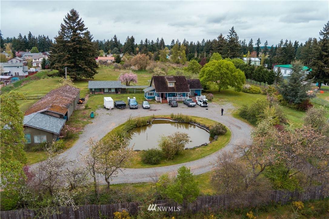 714 Crystal Springs Road - Photo 1