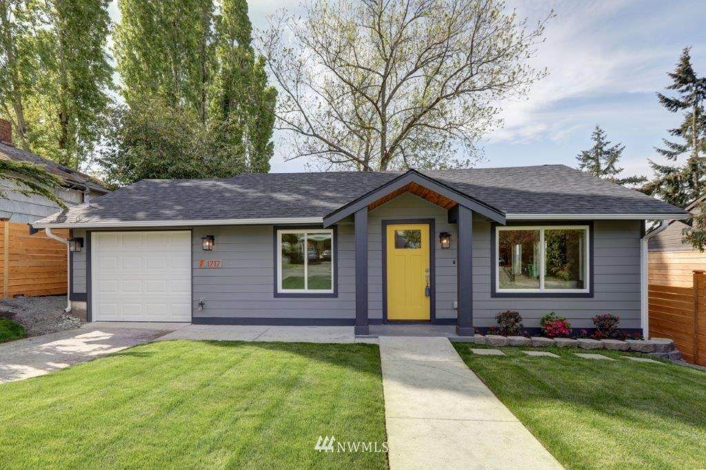 1717 Shelton Street - Photo 1