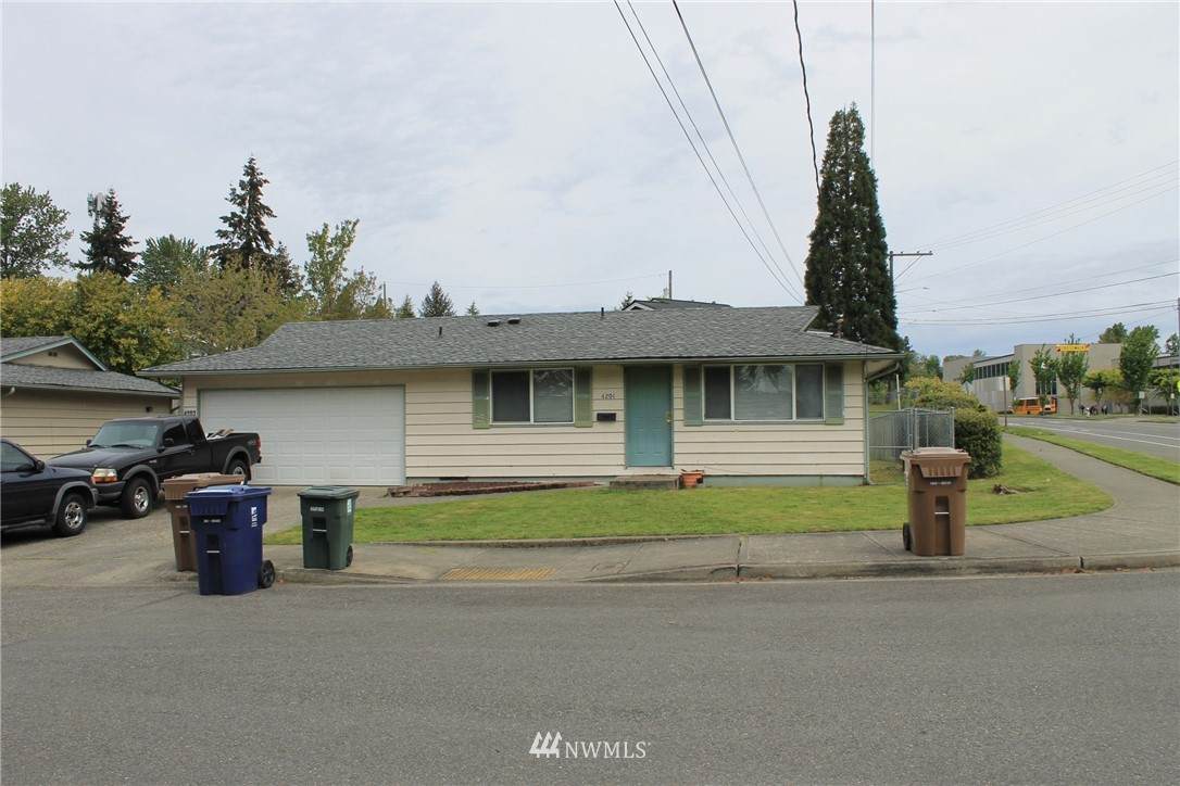 4201 65th Street - Photo 1