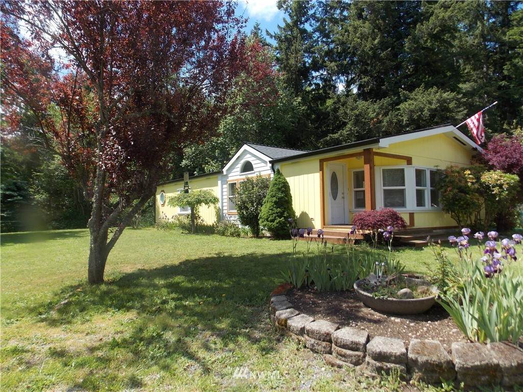 15835 Jade Street - Photo 1