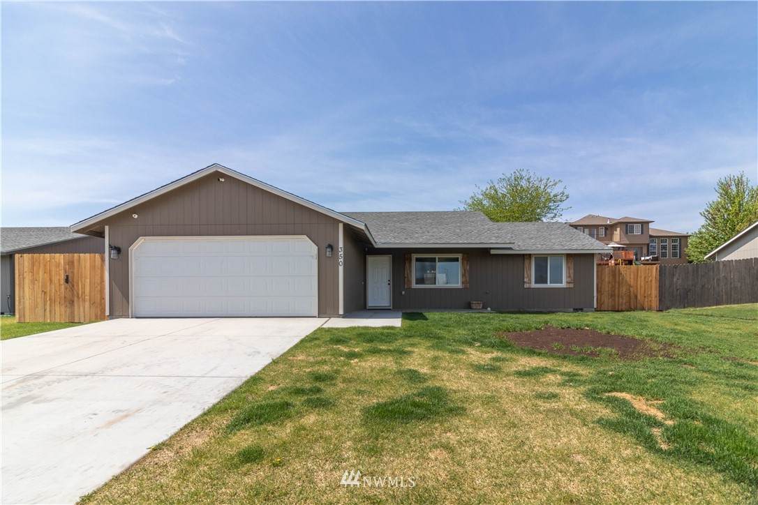 350 Saratoga Way - Photo 1