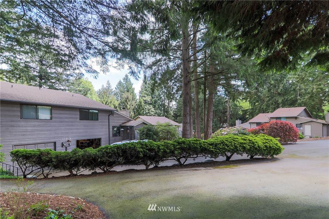 17213 Gravenstein Road - Photo 1