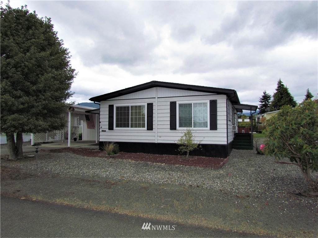 21 Juniper Mobile Estates - Photo 1