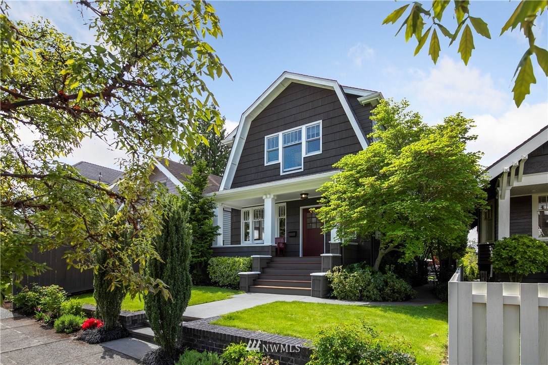 2417 1st Avenue - Photo 1