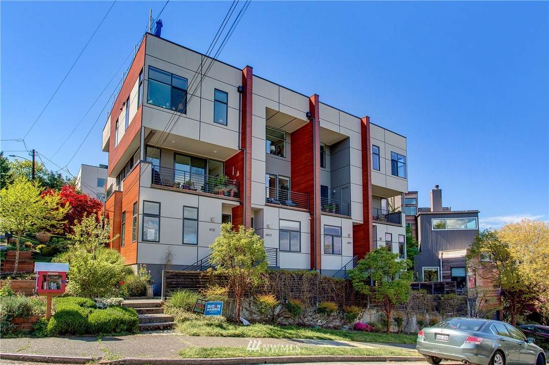 2903 4th Avenue - Photo 1
