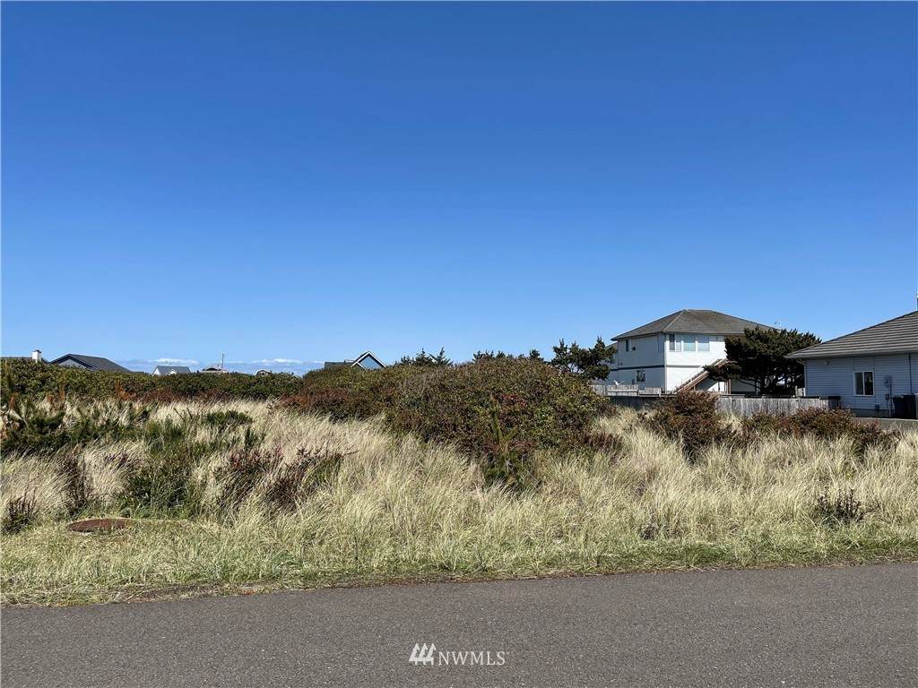1262 Fleetwood Avenue - Photo 1