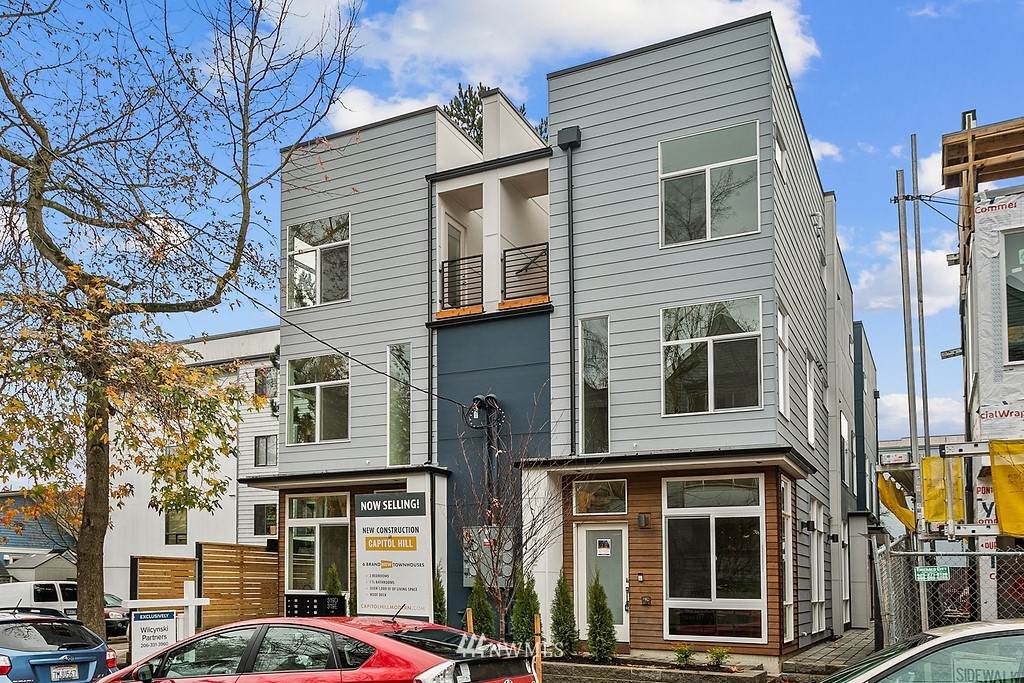 319 Malden Avenue - Photo 1