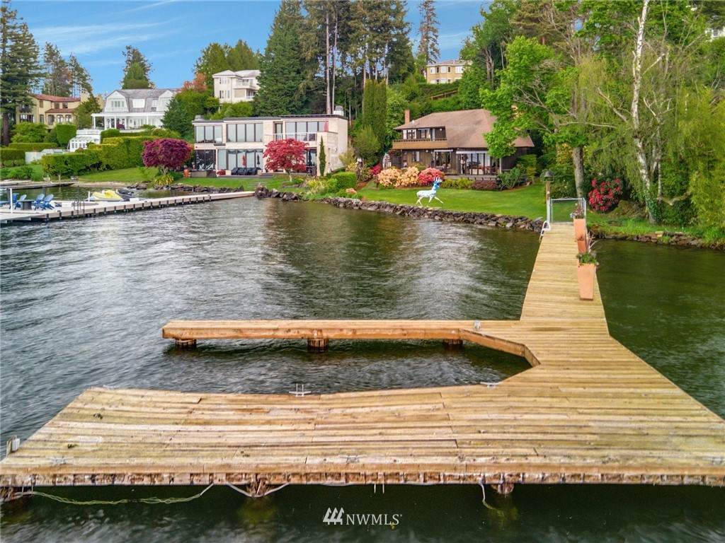 3607 Evergreen Point Road - Photo 1